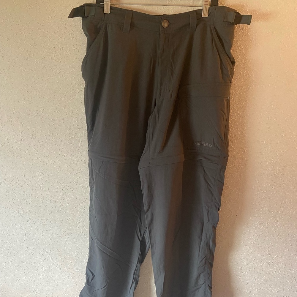Men’s size large Reddington gray pants  P1